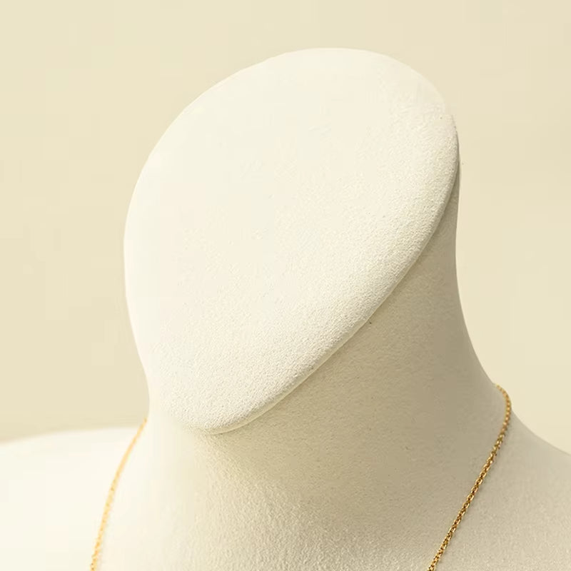 Oirlv Necklace Jewelry Display Props Chest Portrait Jewelry Diamond Necklace Display:RX117