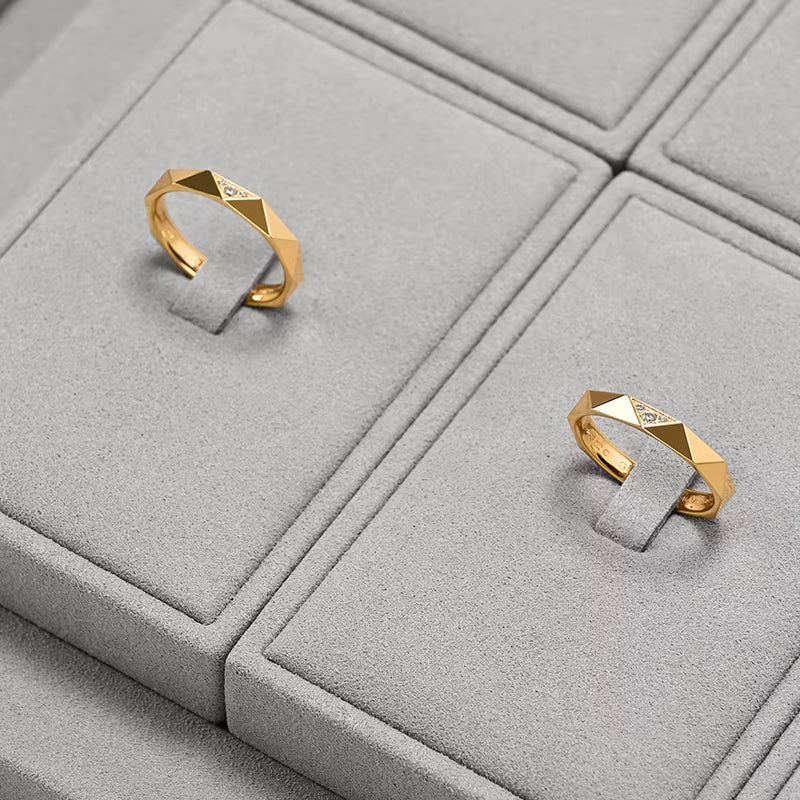 Oirlv Microfiber Jewelry Display Props Gray Jewelry Organizer Stand:TT512