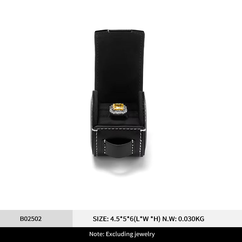 Oirlv Travel-Friendly Jewelry Organizer：B027