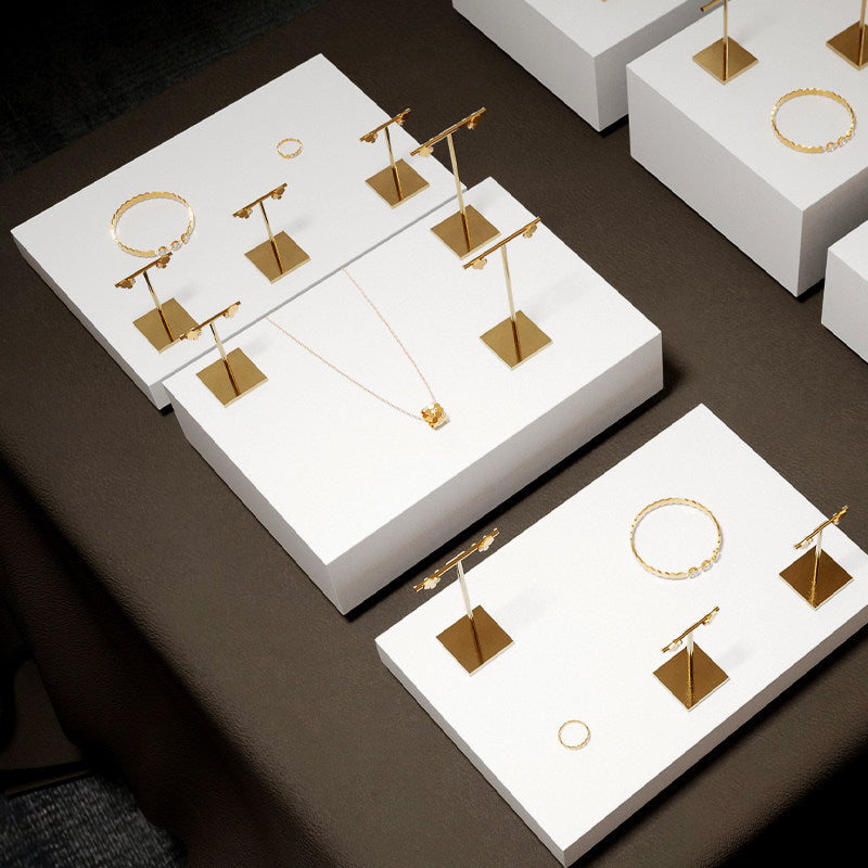 OIRLV Light Luxury Jewelry Display Stand ：JS102