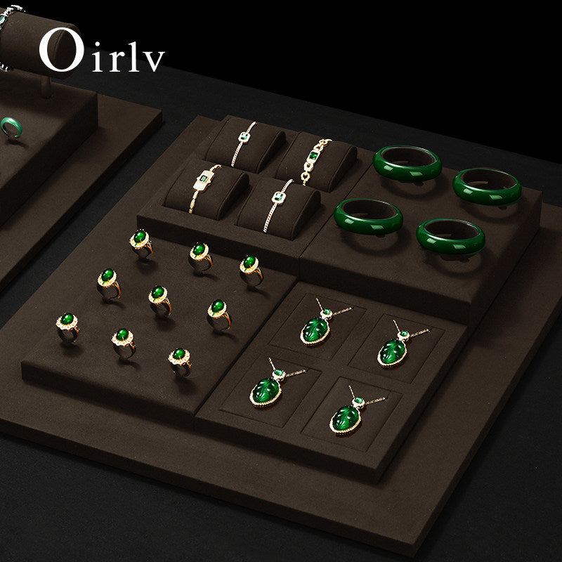 OIRLV Factory Coffee color Microfiber luxury jewellery display:TT401