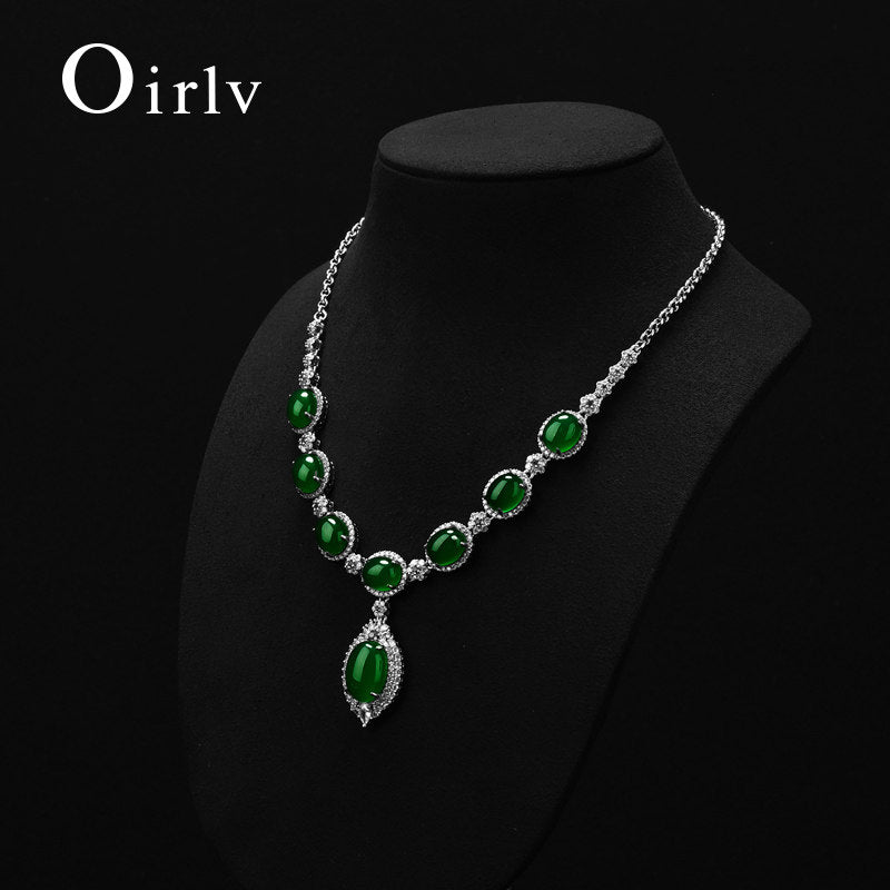 OIRLV Wholesale polychrome microfiber jewelry bust : RX101