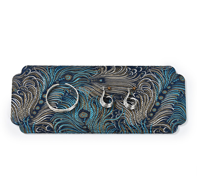 OIRLV Fashion Polychrome Silk Jewelry Display Tray：P228