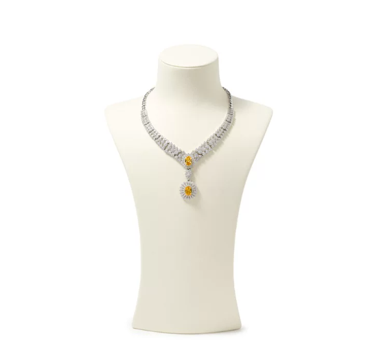 OIRLV Fashion Microfiber Polychrome Jewelry Bust ：RX120