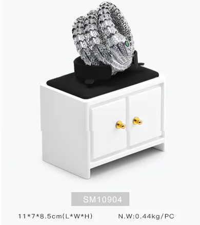 OIRLV Custom colour solid wood jewellery display set : SM109