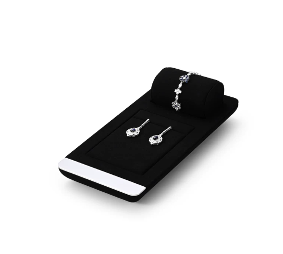 OIRLV black microfiber jewellery display with glossy metal : TT257
