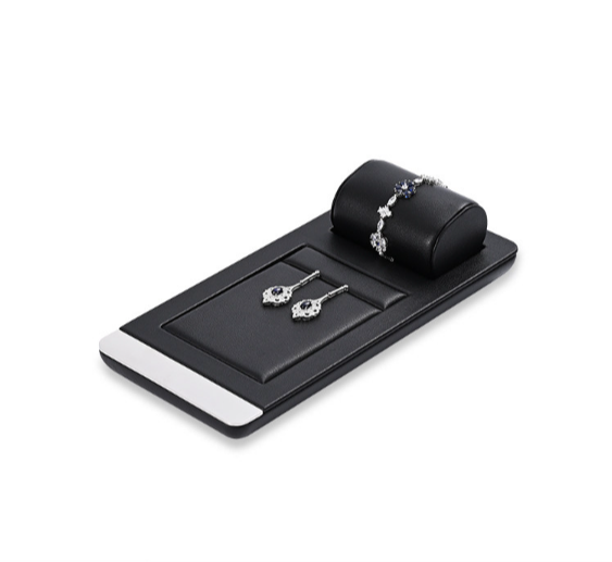 OIRLV custom black colour leather window jewelry display with metal frame : TT258