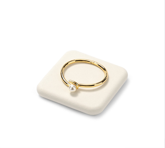 OIRLV luxury BEIGE colour microfiber jewelry display set :TT274