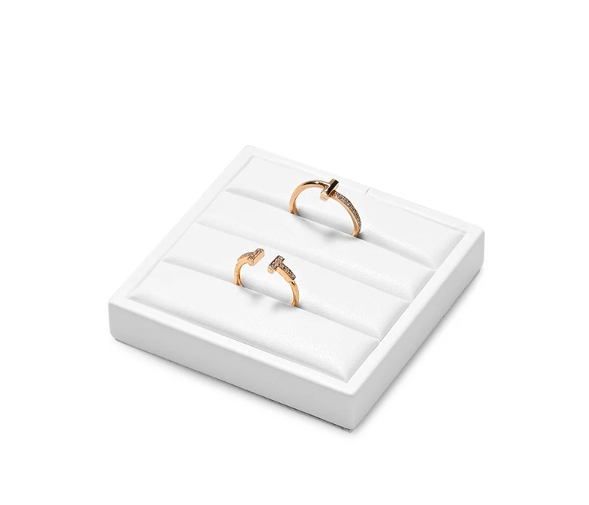 OIRLV high end white colour leather jewellery display set :TT276