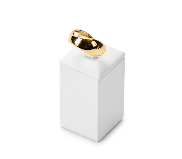 OIRLV factory white PU leather jewelry display with metal frame : TT277