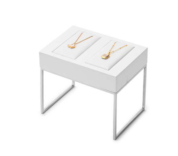 OIRLV factory white PU leather jewelry display with metal frame : TT277