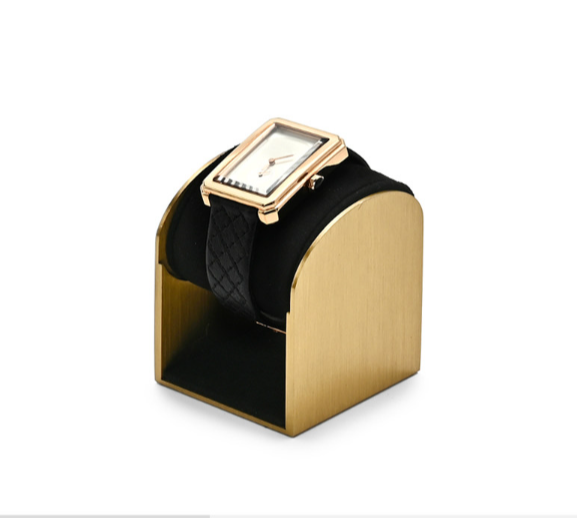 OIRLV high end Black Baking paint and metal jewelry display : TT330