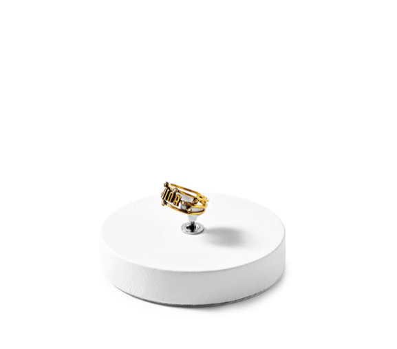 OIRLV wholesale White leather luxury jewellery display :TT389