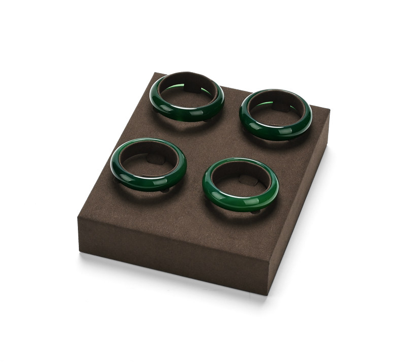 OIRLV Factory Coffee color Microfiber luxury jewellery display:TT401