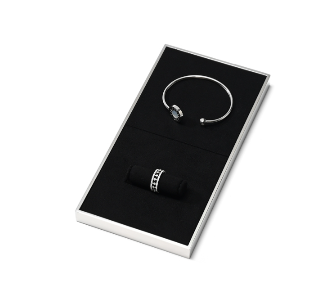 OIRLV fashion Black metal luxury jewellery display : TT406