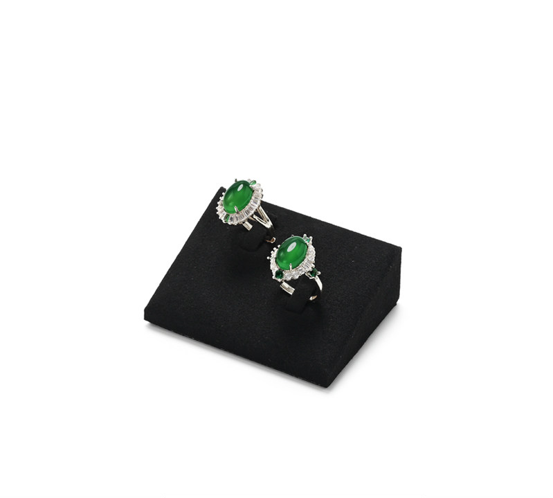 OIRLV New arrival black Microfiber luxury jewellery display ：TT422