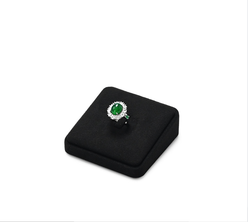 OIRLV New arrival black Microfiber luxury jewellery display ：TT422
