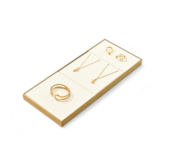 High quality off white metal Jewelry display set ：TT438
