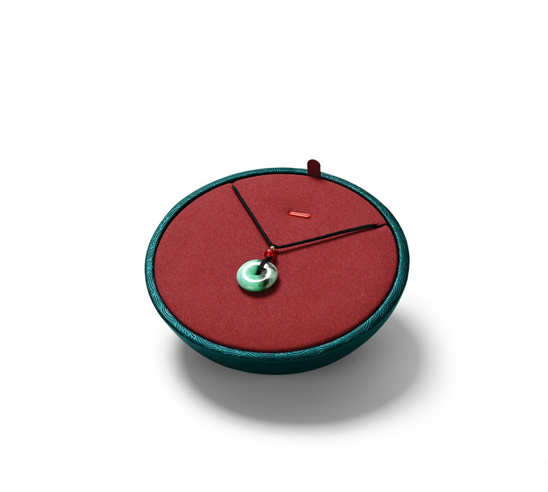 OIRLV factory Red Microfiber and leather Jewelry display set :TT455