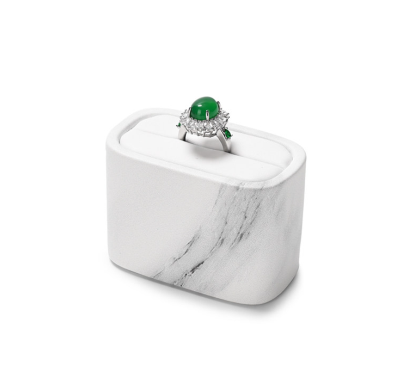 OIRLV hot sale white leather luxury jewelry display set :TT457