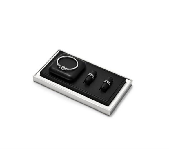 OIRLV Factory Black Leather Jewelry Display:TT484
