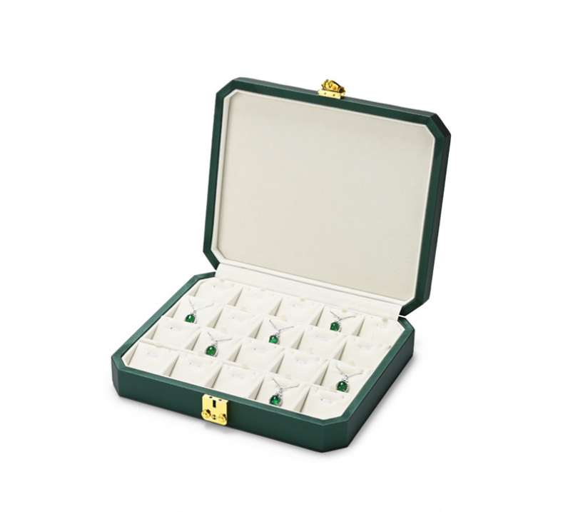 OIRLV Custom Velvet & Leather Jewelry Box : X067004A1