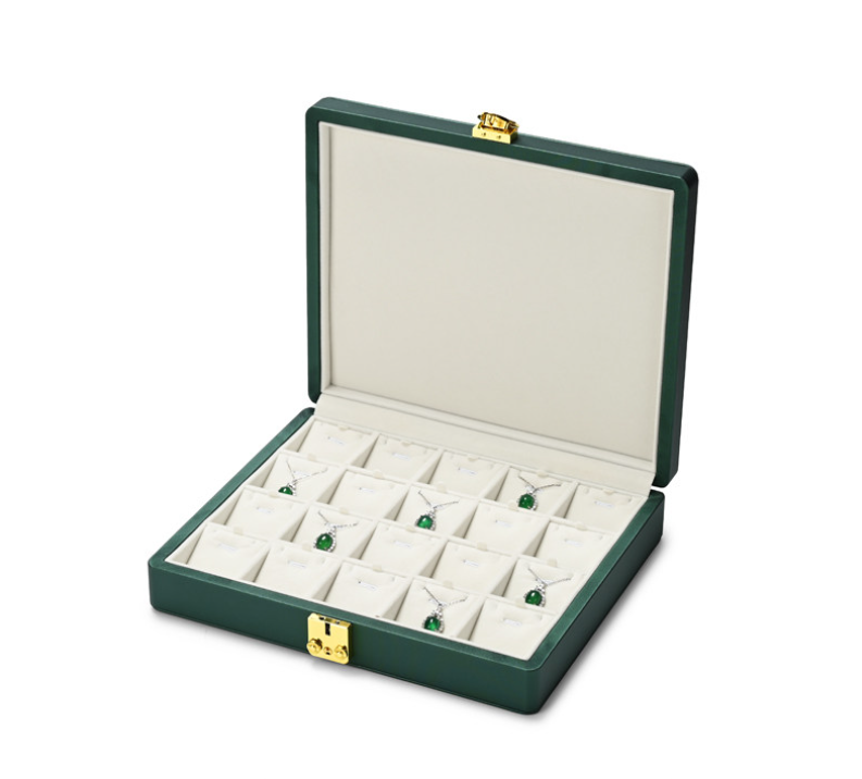 OIRLV Custom Velvet & Leather Jewelry Box : X067004A1
