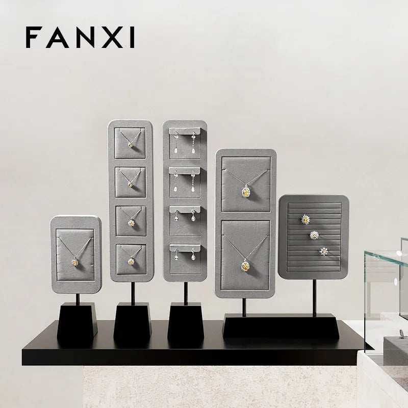 OIRLV High quality Black and White leather Jewelry display stand : PU108