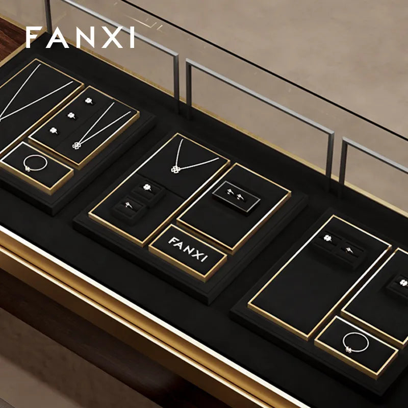 OIRLV fashion luxury black microfiber jewelry display set with smooth metal:TT264