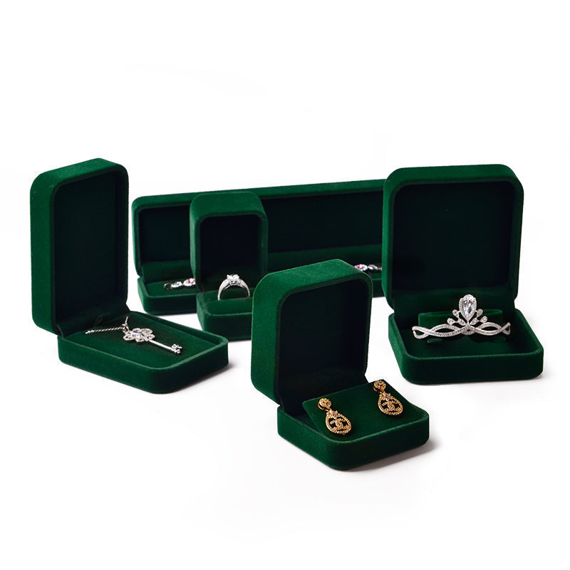 Dark Green Round Corner Velvet Bracelet Chain Gift Box H070