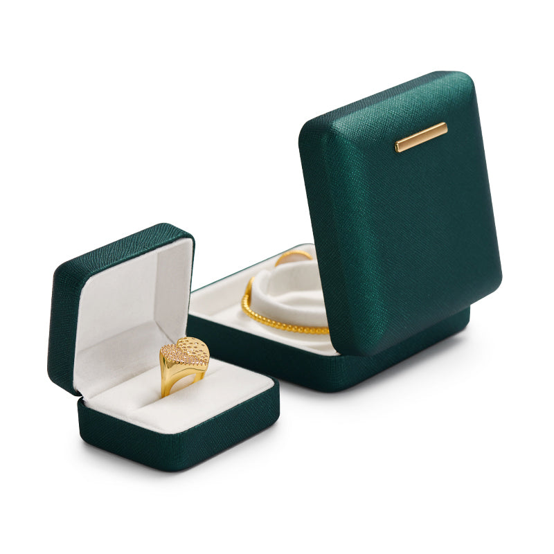 Luxury Green Leatherette Ring Box H135