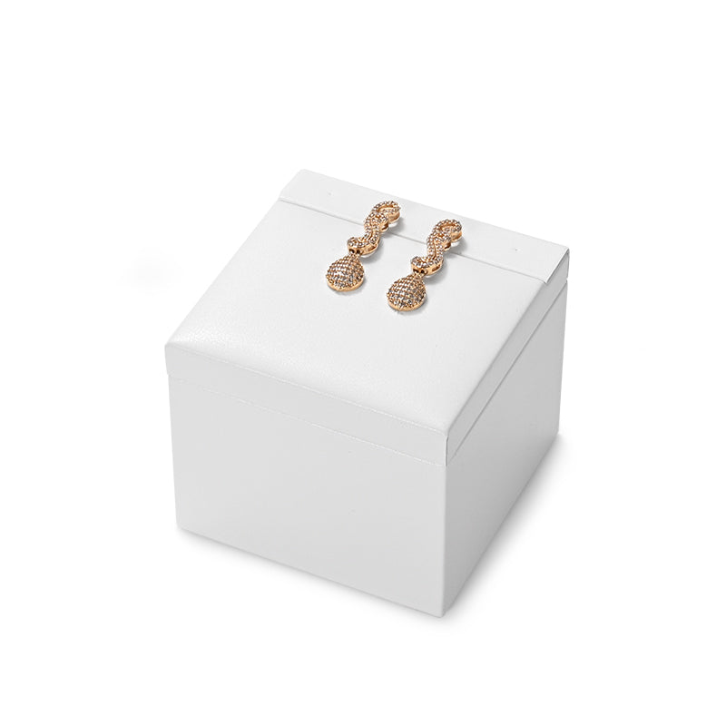 White Rings Necklace Earrings Jewelry Display Set TT236